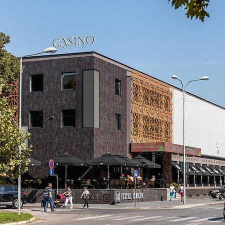 Apartman Lara Komarno Bagian luar foto